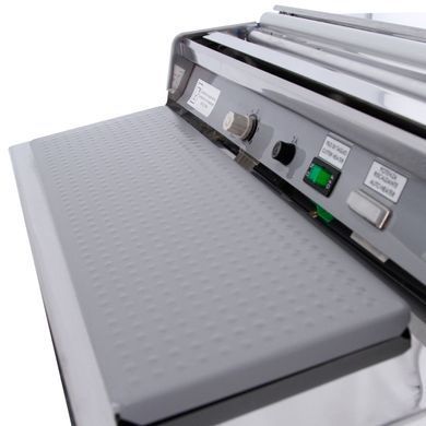 Термопакувальний апарат (гарячий стіл) GGM Gastro VGS400