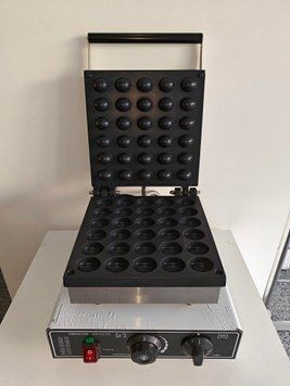 Вафельница EWT INOX WB30N